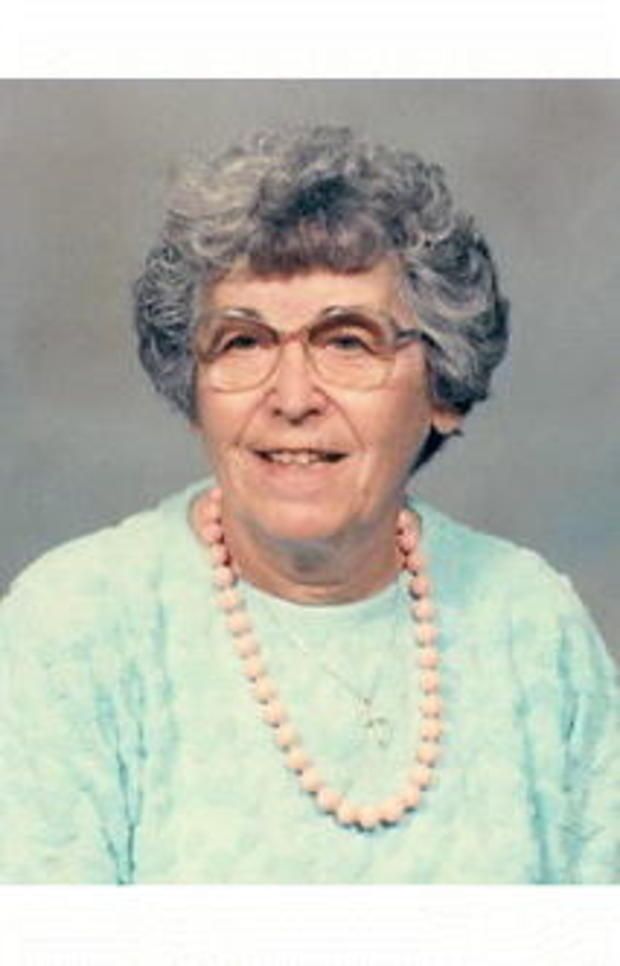 Sonia Tschirf Dapper

1922-2014